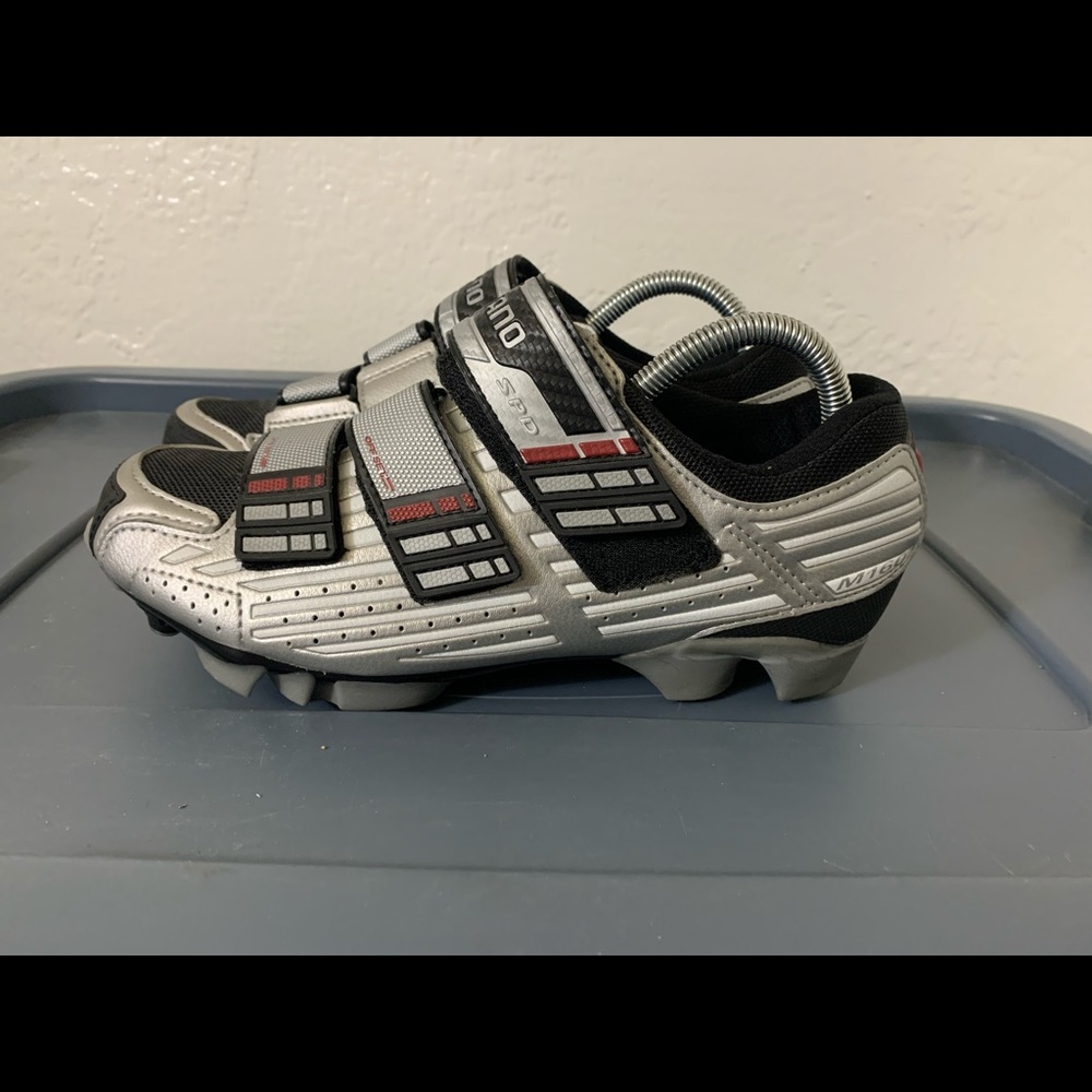 Shimano SH-M160 cycling shoes size 6.7